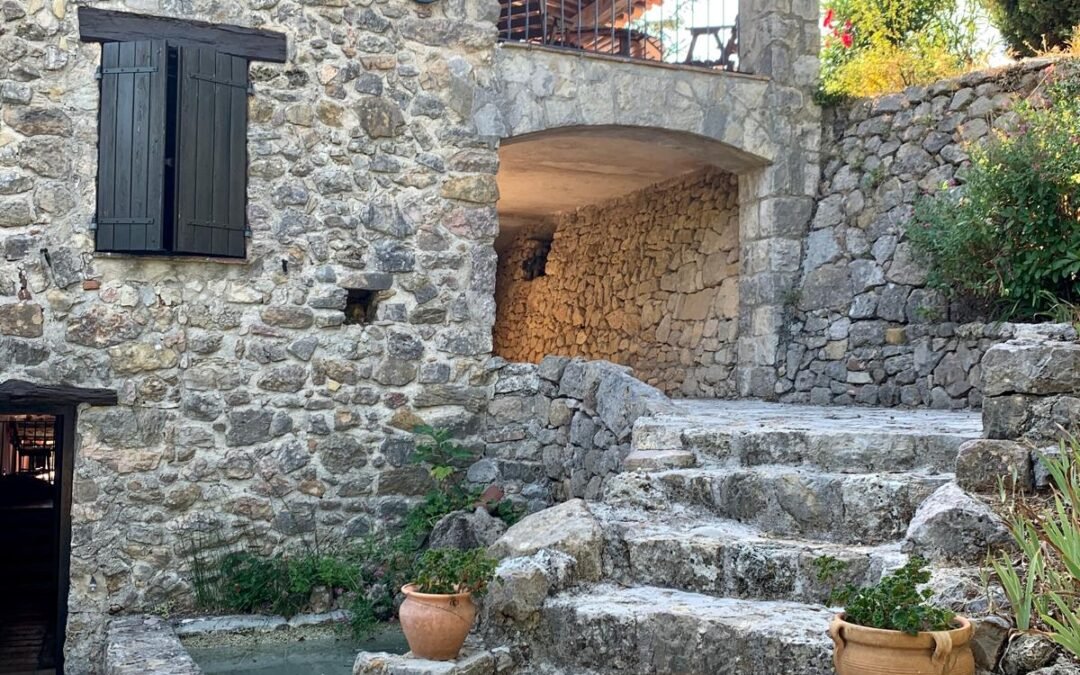 11- Maison Seillans - piscine et maison