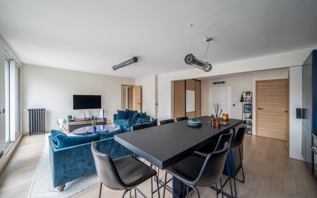 Appartement PAris 16 - balcon - vue salon et balcon -2 Appartement PAris 16 - balcon - vue salon et balcon -2