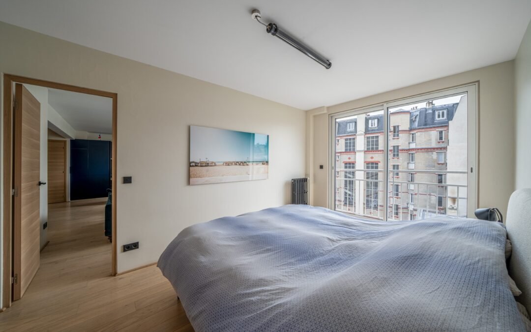 Appartement PAris 16 - balcon - vue salon et balcon -8 Appartement PAris 16 - balcon - vue salon et balcon -8